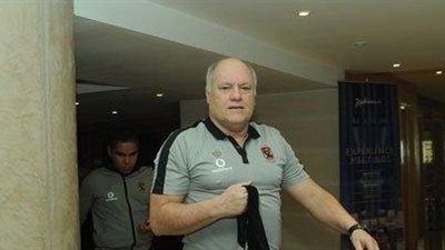 مارتن يول يستبعد الشيخ وأنطوي من قائمة الأهلي أمام المقاصة