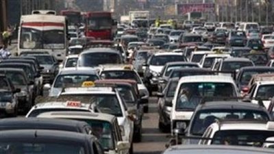 شلل مروري بالطريق الدائري بسبب تعطل سيارة