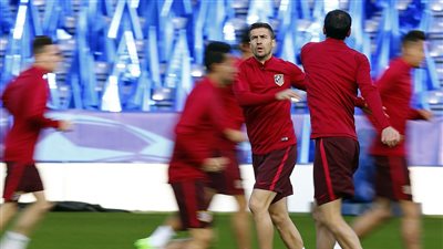 بالصور.. أتلتيكو مدريد ينهي تدريباته لمواجهة ليستر سيتي