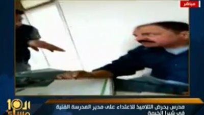 «الإبراشي» يعرض فيديو لمدرس يحرض الطلبة على ضرب مدير مدرسة بشبرا