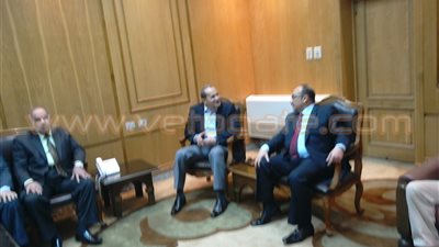 وزير الزراعة: أعلم جيدا بمشكلة الحمى القلاعية في القليوبية