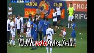 بالفيديو.. خناقة بين لاعبى الهلال السعودى وجنوى الإيطالى