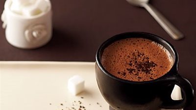 الكاكاو.. المشروب الأمثل لكبار السن