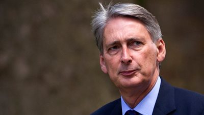 بريطانيا: نتواصل مع أبو مازن وكيري ومصر لوقف إطلاق النار بغزة