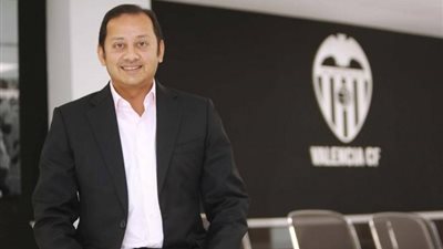 رئيس نادي فالنسيا الإسباني يتلقى تهديدات بالقتل