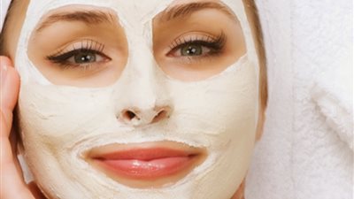 ماسك الفراولة لبشرة خالية من الشوائب