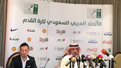اتحاد الكرة السعودي يعلن تطبيق تقنية الفيديو.. الموسم المقبل