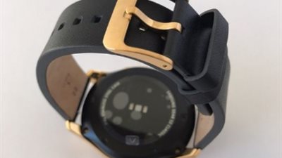 بالصور.. «سامسونج» تطلي ساعتها «جير S3» بذهب عيار 24 قيراطا