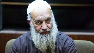 مصدر قضائي: لن يتم اخلاء سبيل الظواهري لاتهامه في «الطائفة المنصورة»