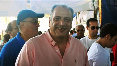 «عبد الوهاب» و«زيزو» يساندان الأهلي أمام المقاصة