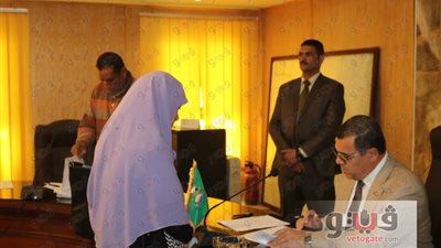 بالفيديو.. محافظ الفيوم يكلف بصرف مساعدات مالية في لقائه بالمواطنين