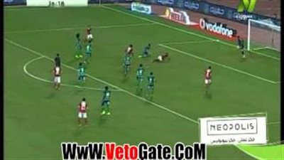 بالفيديو.. حسام عاشور يهدد المقاصة برأسية رائعة