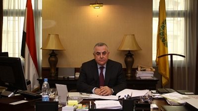 هشام رامز: انتظام العمل بالبنوك عقب إجازة عيد الفطر