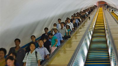 صحيفة بريطانية: مترو أنفاق كوريا الشمالية يمكن أن يكون مخزنا نوويا