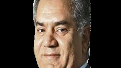 وزير الآثار يستغيث عبر 