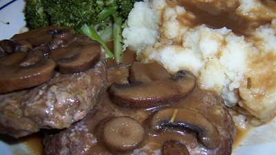 طريقة إعداد «بطاطس مهروسة بصوص المشروم»