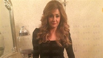 غادة عبد الرازق تفقد 20 كيلو من وزنها