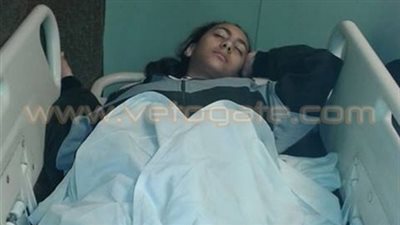 تفاصيل حادث إصابة طفلة بولاق الدكرور بطلق ناري على يد مندوب شرطة.. مصدر أمني: المتهم كان في إجازة طارئة.. تدخل لفض مشاجرة.. أطلق 3 رصاصات على مسجل خطر.. والداخلية تتحفظ عليه وتحيله إلى النيابة