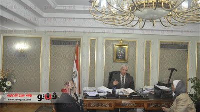 وزير التعليم العالي يبحث الخطة الاستراتيجية مع رئيس 