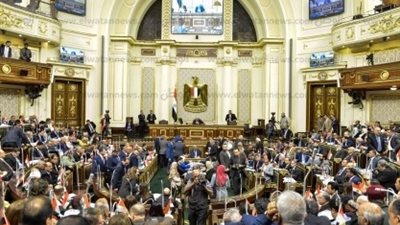 التسويات ومشكلة عمال التشجير تتصدر اهتمامات 