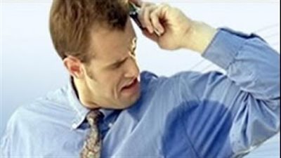 بالفيديو.. وصفة طبيعية لإزالة رائحة العرق الكريهة