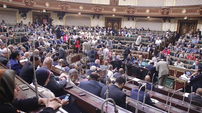 النواب يبدأ مناقشة تغليظ عقوبة التعدي على أراضي وعقارات الدولة والأفراد