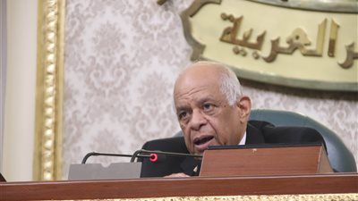 رئيس البرلمان يطالب الأعضاء بالتنسيق معه قبل الحديث في الشأن الخارجي