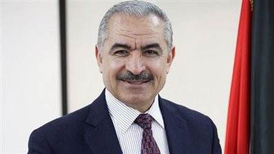 رئيس الوزراء الفلسطيني يصل القاهرة على رأس وفد وزاري موسع (فيديو)