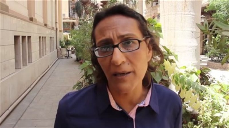 حنان رمسيس خبيرة