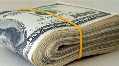 أسعار العملات الأجنبية.. والدولار يسجل ١٨.١٣ جنيهًا