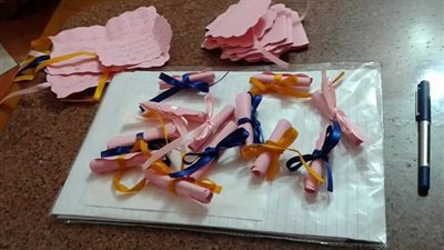 بالصور.. فتاة تبتكر طريقة رائعة لسعادة الآخرين