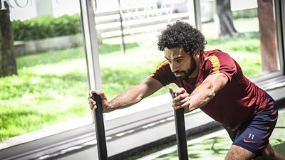 بالصور.. محمد صلاح يشارك بتدريبات روما في «الجيم» استعدادا لبيسكارا