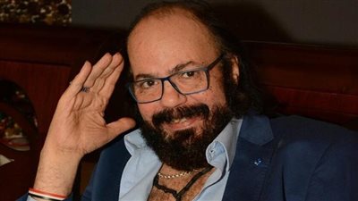 بيت المسرح ناعيا طلعت زكريا: 