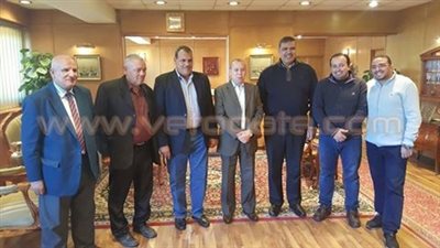 100 ألف جنيه لدعم نادي دمياط الرياضي