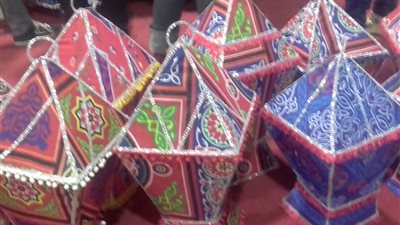 بالصور.. أسعار فوانيس رمضان بمعرض ديارنا للأسر المنتجة
