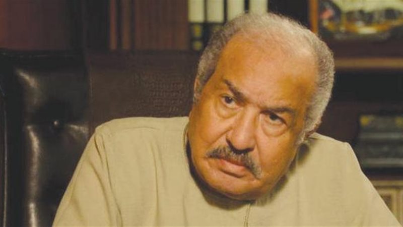 الفنان حمدي أحمد