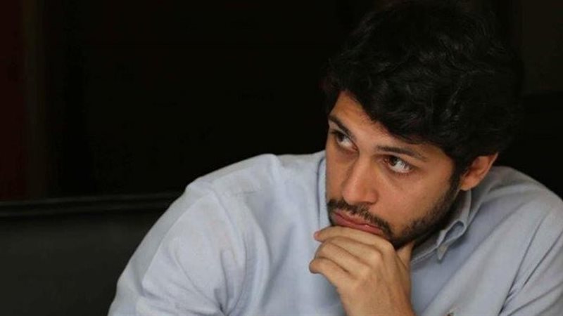 حسام الزناتى