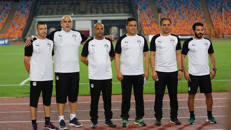 الجهاز الفنى لمنتخب