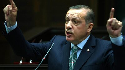 الصحافة الأجنبية: أردوغان يتهم السيسي بالديكتاتورية ويدافع عن تميم.. فرنسا تؤكد مقتل جميع ركاب الطائرة الجزائرية.. فتوي ختان الإناث الداعشية مفبركة.. والاحتلال يتوعد غزة حال رفض حماس مبادرة كيري