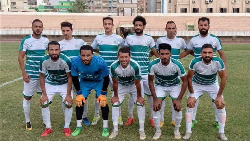 الفريق الاول بنادى
