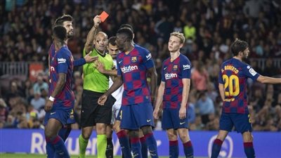 إيقاف ديمبلي لاعب برشلونة مباراتين وحرمانه من الكلاسيكو