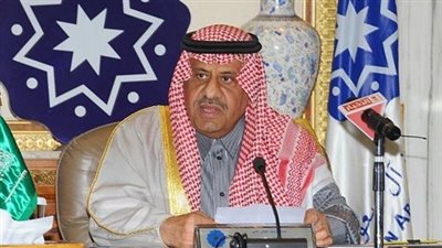 نائب وزير الدفاع السعودي الأسبق يصل إلى القاهرة