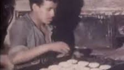 60 نوعا من الكعك على مائدة الخليفة في العيد