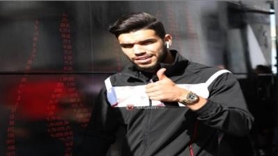 صحيفة مغربية: الأهلي حدد سعر بيع أزارو بـ8.5 مليون يورو
