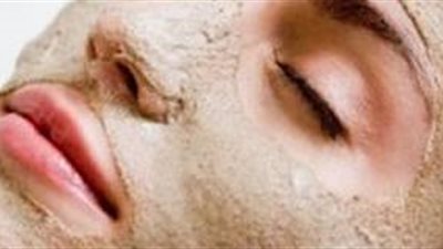 لعروس العيد.. ماسك الطمي المغربي بالحليب بياض ونعومة