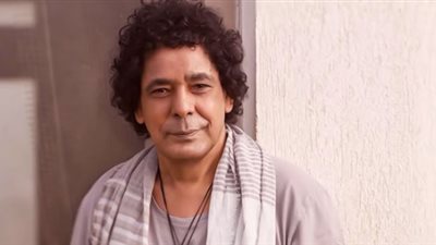 محمد منير يغني 