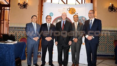 وزير الاتصالات يدعو للتركيز على الشراكة بين القطاعين العام والخاص