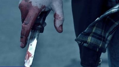 مريض نفسي يشرع في قتل طالب بطوخ