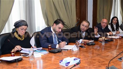 سالمان: 2.1 مليار جنيه أرباح شركات قطاع الأعمال العام في 7 شهور