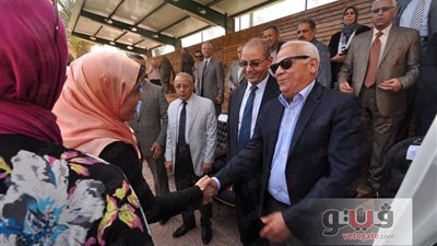 بالصور.. محافظ بورسعيد يشهد حفل ختام الأنشطة الطلابية بالمدارس